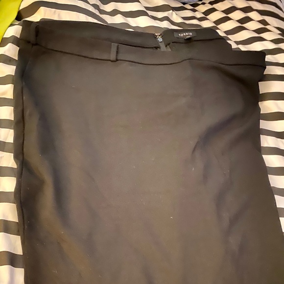 Black Torrid Skirt - Picture 1 of 4